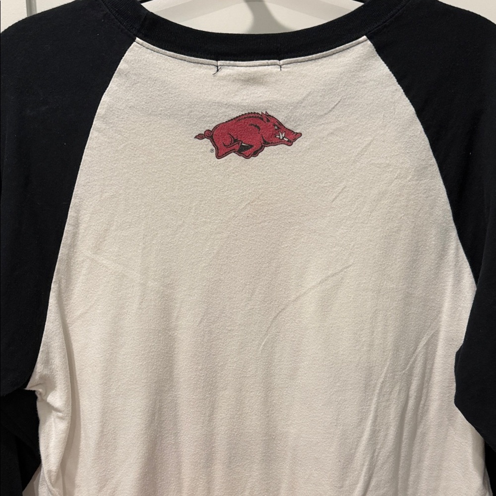 Arkansas Razorback’s Houndstooth Long Sleeve Tee with Hog